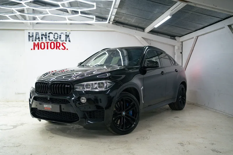 BMW X6 M Black Fire Noir — livré par Hancock Motors